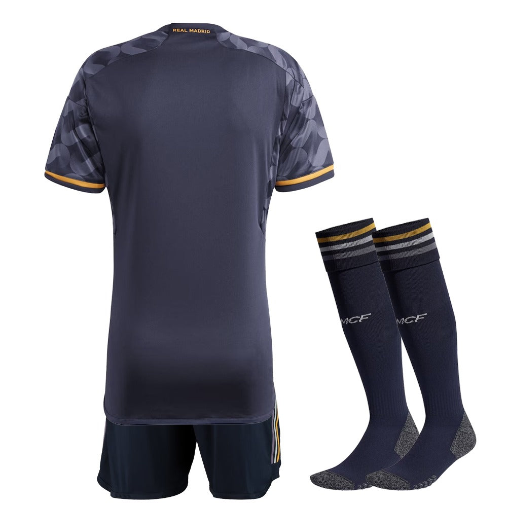 KIT ENFANT REAL MADRID EXTERIEUR 2023-2024