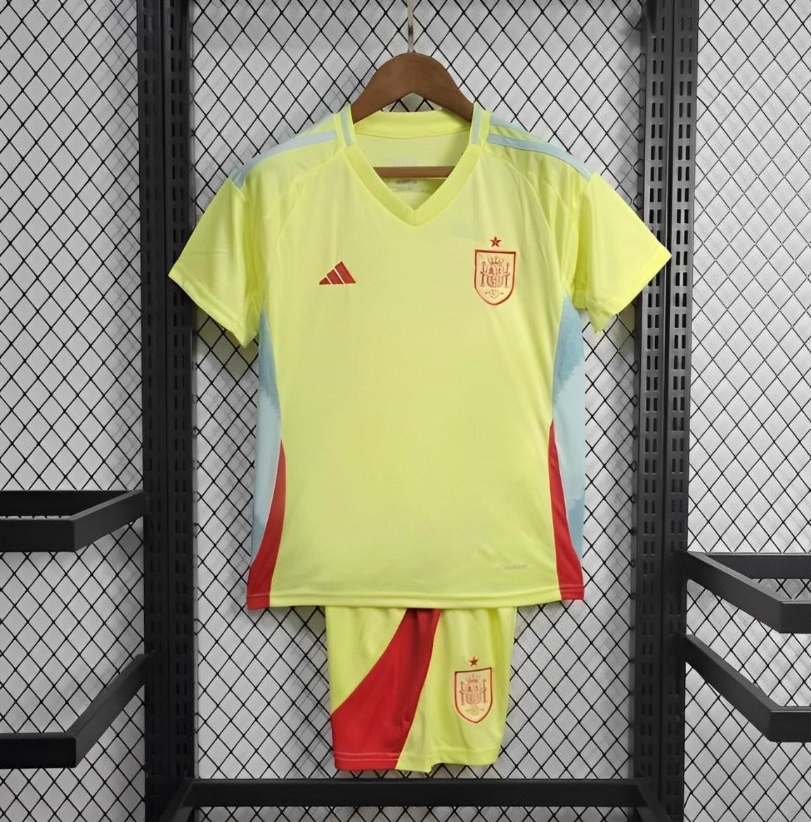 Kit enfant Espagne Extérieur 2024